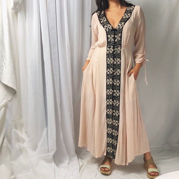 Free People Dresses & Skirts - FREE PEOPLE/ boho maxi dress